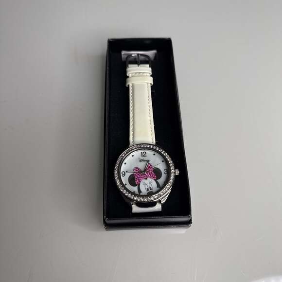 Vintage White Minnie Mouse Women\'s Watch New In Box From Avon main image 6